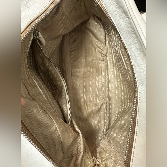 Vintage Prada white leather Boston bag medium - Picture 4 of 10